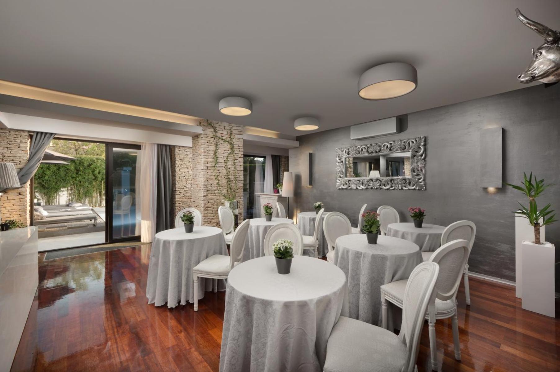 Boutique Hotel Chevalier By Bura Hotels - Adults Only Medulin Buitenkant foto