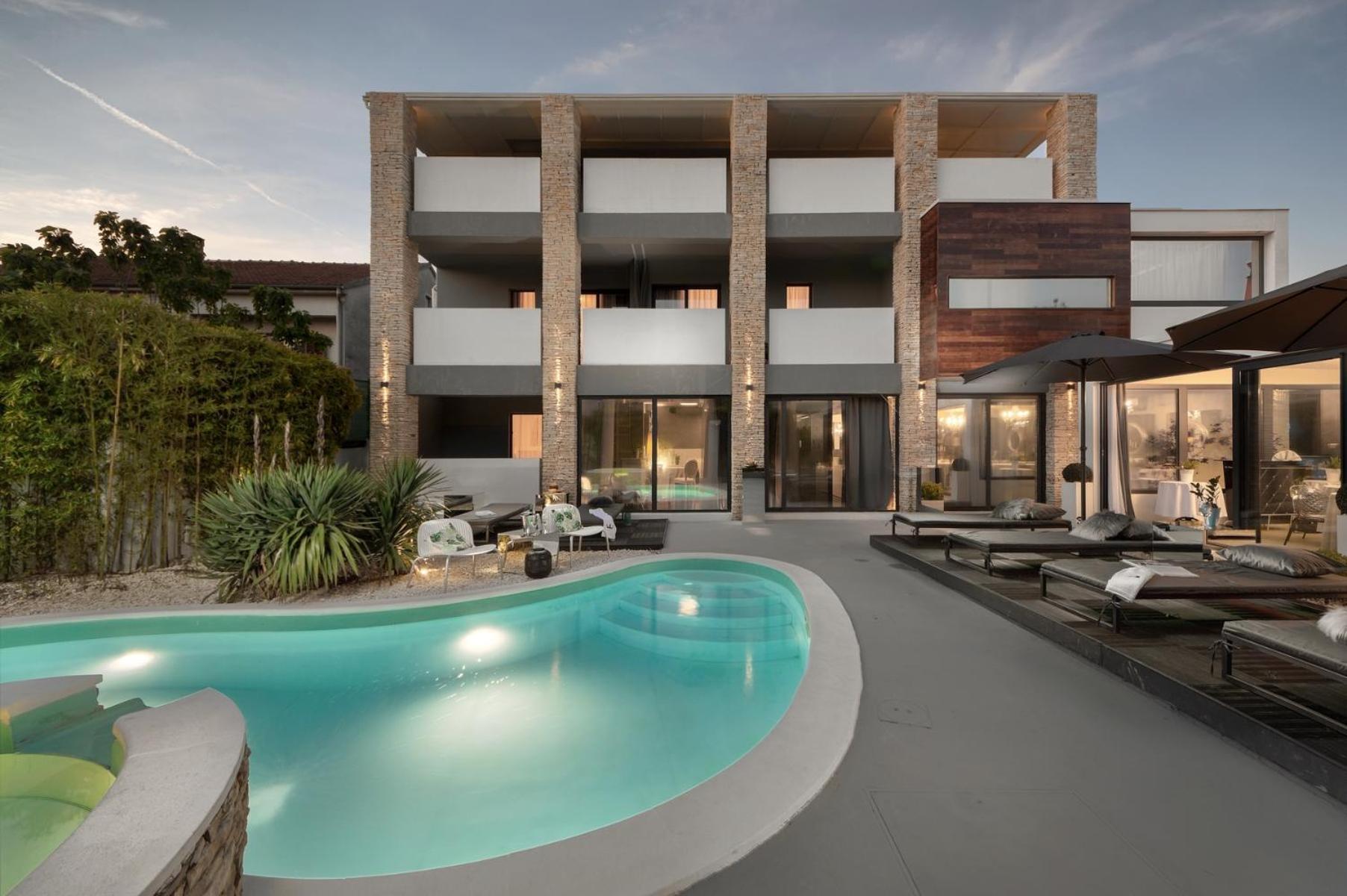 Boutique Hotel Chevalier By Bura Hotels - Adults Only Medulin Buitenkant foto